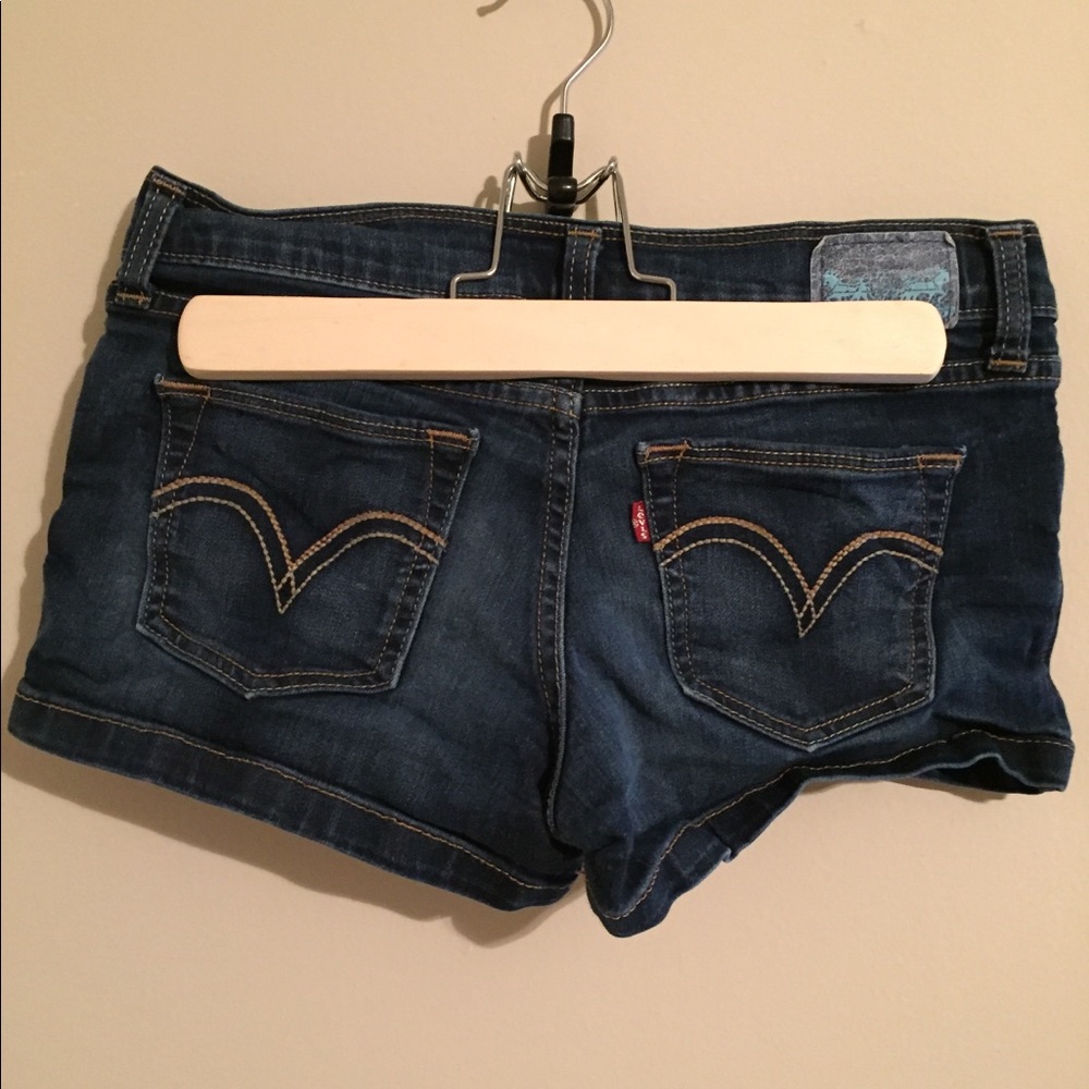 Levi’s shorts